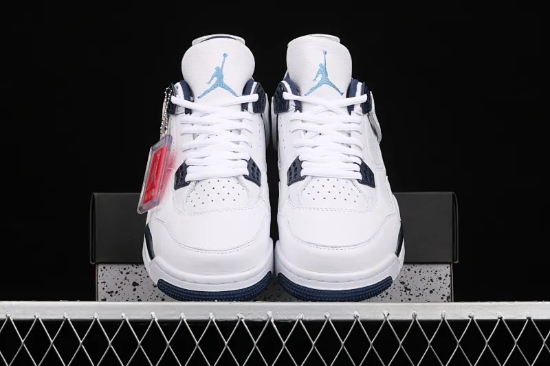 All Categories Air Jordan Jordan Series Basketball Shoes Air Jordan 4 Pure Original Air Jordan 4 Retro LS AJ4 Joe 4 Columbia Blue First Layer Basketball Shoes 314254-107